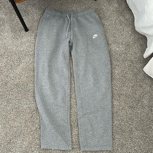 Men’s Nike sweatpants